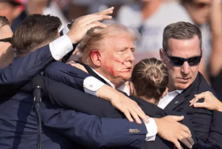 Donald Trump é ferido durante tiroteio em comício na Pensilvânia