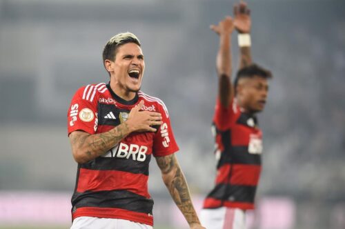 Flamengo arremata por terreno para construir estádio no Rio