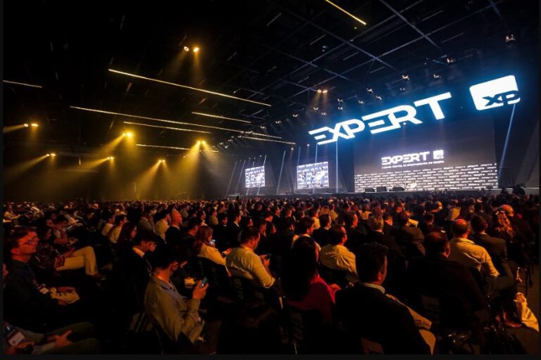 Expert XP 2024: festival de investimentos reúne 250 palestrantes e 50 mil pessoas em São Paulo