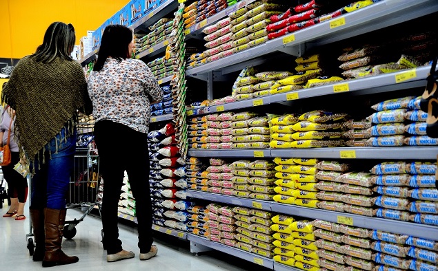 IPCA-15 desacelera para 0,19% em agosto, ficando abaixo das projeções