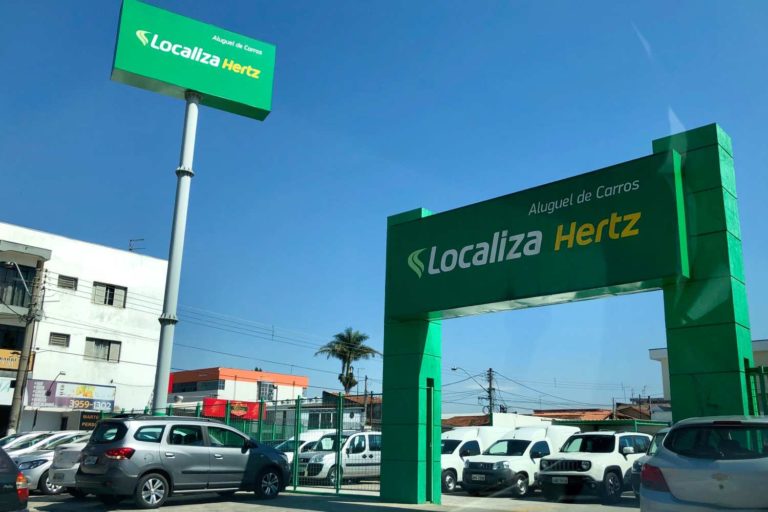 Localiza (RENT3) vai pagar hoje (19) R$ 422,6 milhões em JCP