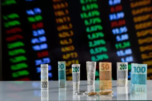 Ações que pagam dividendos e JCP em setembro de 2024