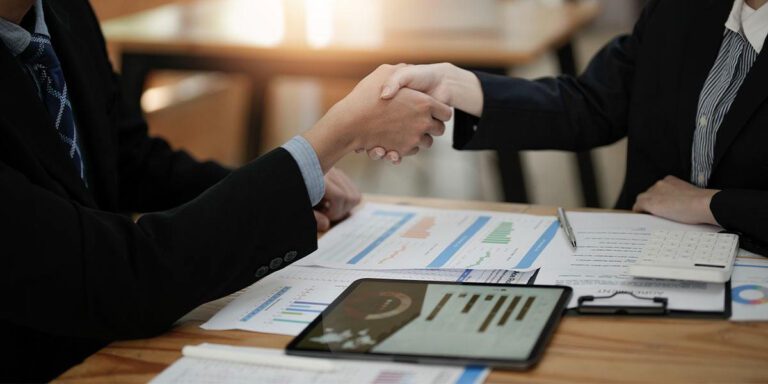 Mercado de M&A: A estratégia de fusões e aquisições como saída para as startups