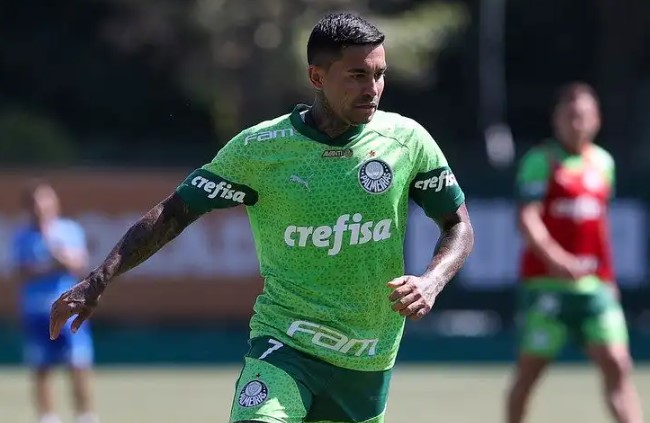 Polícia Civil prende ex-gerente de banco por golpe de milhões contra jogador Dudu