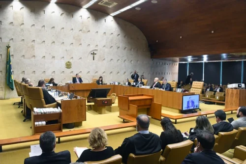 Bancos terão que fornecer dados de clientes aos estados após decisão do STF