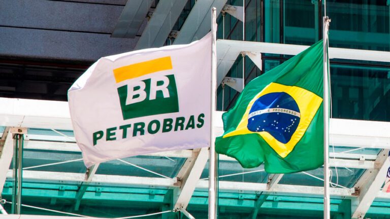 Gerdau (GGBR3) e Petrobras (PETR4) assinam memorando para projetos de descarbonização