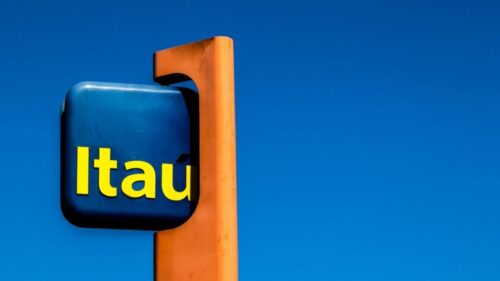 Itaú (ITUB4) anuncia reorganização societária e incorporação do IUPP