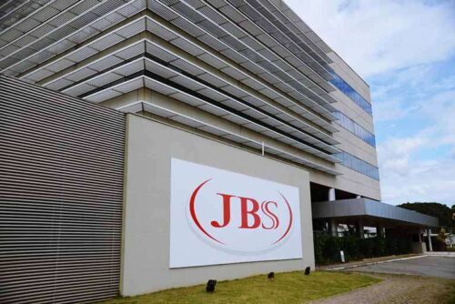 JBS (JBSS3) anuncia investimento milionário em embalagens metálicas