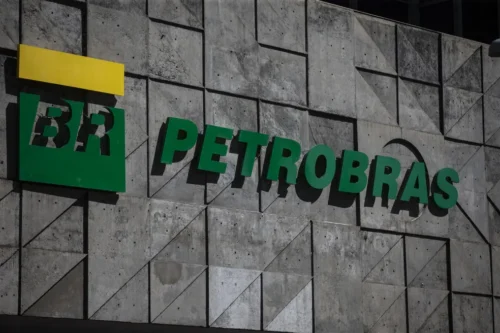 Petrobras (PETR4) valida R$ 5,19 bi em ofertas de recompra de títulos