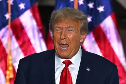 Trump afirma que vai processar o Google caso vença a eleição