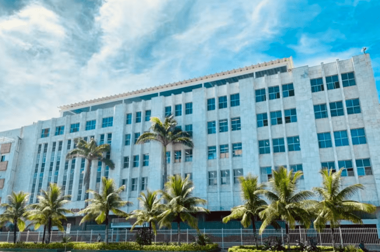 Venda do prédio do Colégio São paulo em Ipanema pode superar R$ 250 milhões