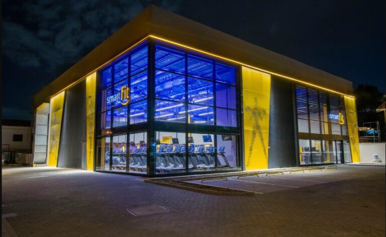 Smart Fit (SMFT3) aprova emissão de debêntures de R$ 300 milhões