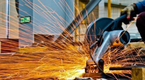 Usiminas reverte prejuízo e reporta lucro de R$ 185 milhões no 3T24