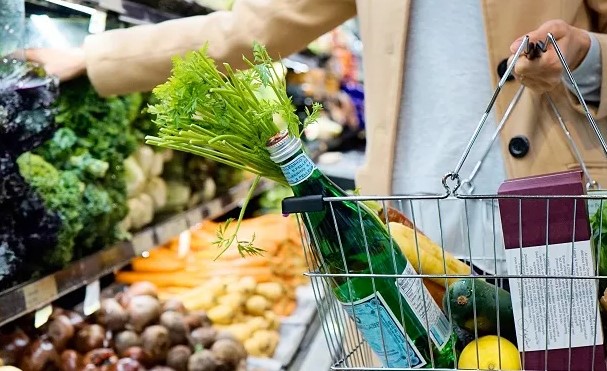 IPC-S da 1ª quadrissemana de outubro sobe 0,64% com pressão de alimentos