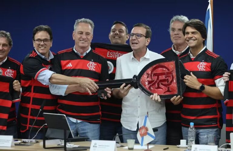 Flamengo assume posse de terreno no Rio para construção de estádio próprio