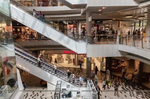 Queda de 0,7% nas vendas no varejo brasileiro é projeção do Ibevar para o quarto trimestre