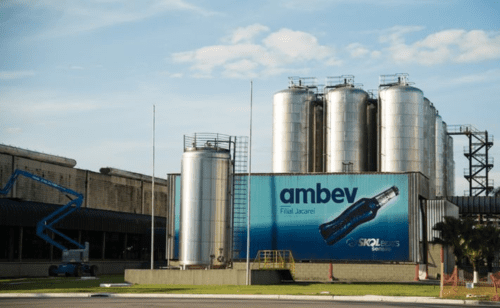 Ambev (ABEV3) aprova recompra de até R$ 2 bilhões em ações