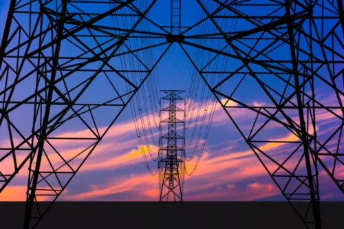 A Auren (AURE3) apresentou seus resultados do 3T24, onde reportou um lucro líquido de R$ 270,8 milhões, revertendo o prejuízo no 3T23.