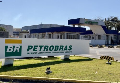 Conselho da Petrobras (PETR4) aprova compra de fatia em bloco na África do Sul