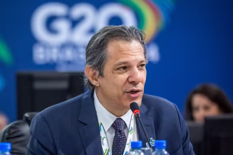 Haddad vai lançar plataforma de investimentos verdes em Washington, capital dos EUA