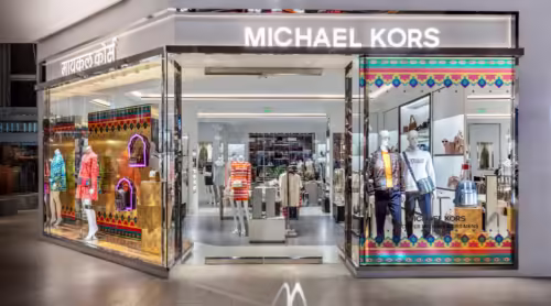 Juíza veta compra de R$ 48 bilhões da dona da Michael Kors por fabricante das bolsas Coach 