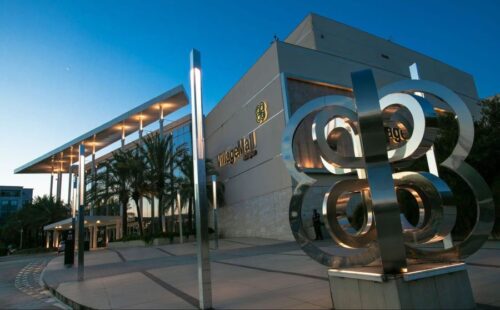 Multiplan (MULT3) anuncia acordo para venda de 25% do JundiaíShopping