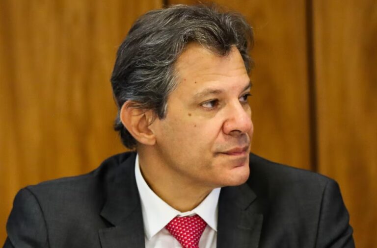 Brasil deve fechar 2024 com déficit de 0,1% do PIB e crescimento de 3,6%, afirma Haddad