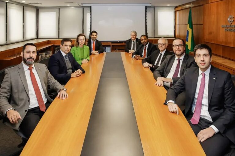 Copom eleva Selic em 0,50 p.p., atingindo 11,25% ao ano