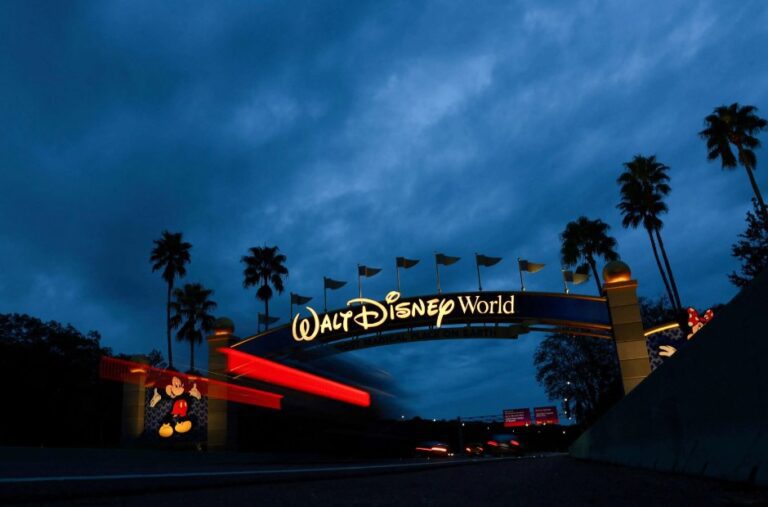 Walt Disney supera expectativas e registra lucro de US$ 460 milhões no quarto trimestre fiscal