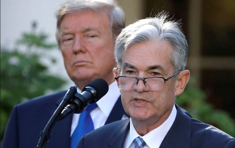 Fed enfrenta desafios com políticas de Trump e expectativas econômicas para 2025