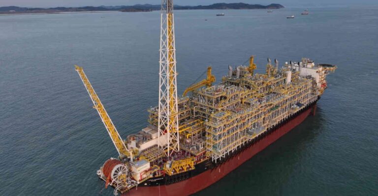 Petrobras destaca a importância da continuação na produção de petróleo