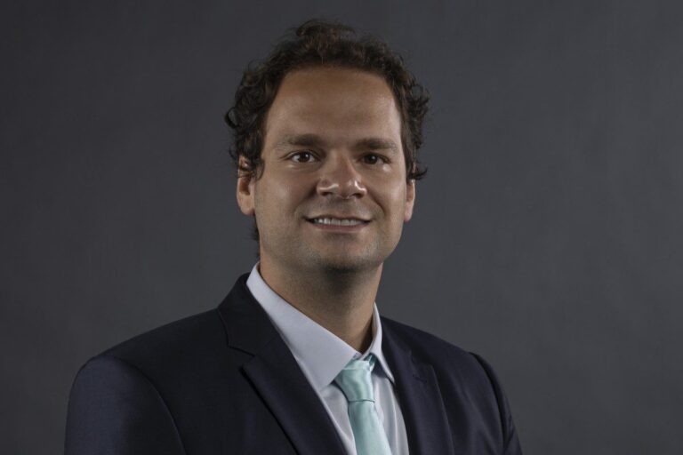 Tiago Reis, fala em live do portal Melhor Investimento sobre aplicações em renda fixa.