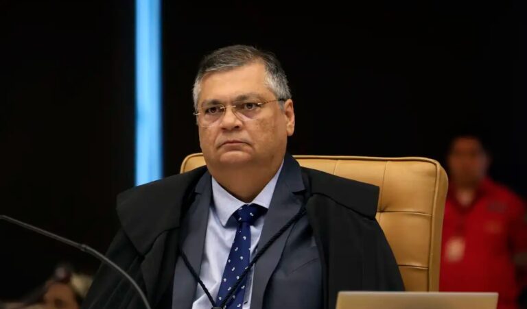 Governo tem 30 dias para padronizar normas de uso de emendas em universidades