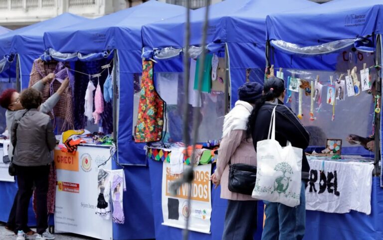 Confiança do setor de serviços no Brasil cai ao nível mais baixo em quase 4 anos em janeiro