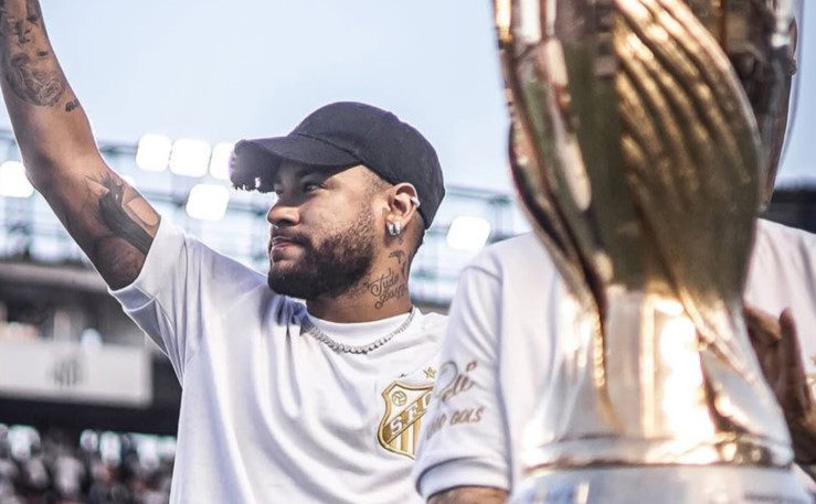 Sócio Rei do Santos registra crescimento expressivo após negociação com Neymar