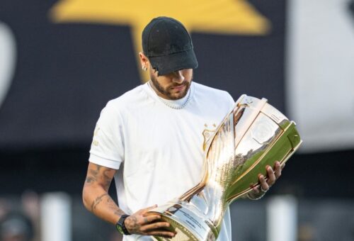 “Neymarmania”: o retorno do craque agita a economia de Santos e seus patrocinadores