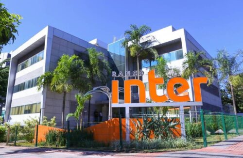 Inter lucra quase R$ 1 bi em 2024, bate expectativas de mercado e anuncia dividendos
