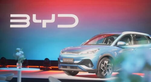 Ações da BYD disparam 21% após expectativa de avanços em tecnologia de piloto automático