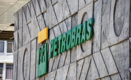 Petrobras perde R$ 24,5 bilhões de valor de mercado após prejuízo no 4T24 e dividendos abaixo das expectativas
