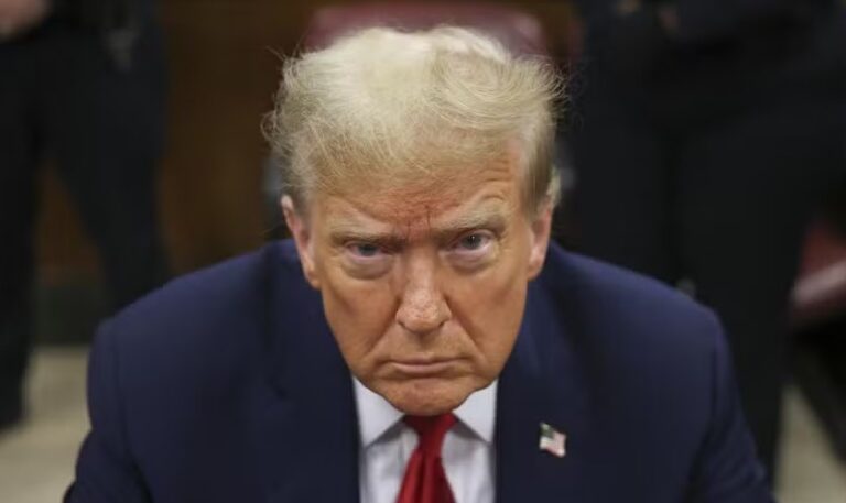 Trump rompe com aliados sobre a Ucrânia na ONU e no G7