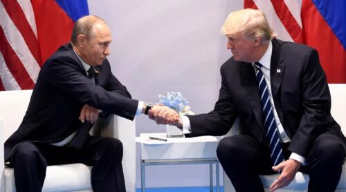 Trump afirma que a Rússia tem as cartas para negociar o fim da guerra na Ucrânia