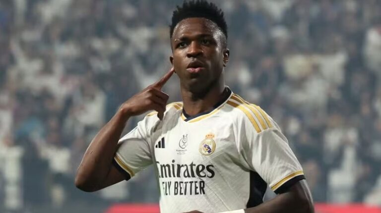Vini Júnior recusa primeira proposta de renovação do Real Madrid: jogador busca aumento salarial