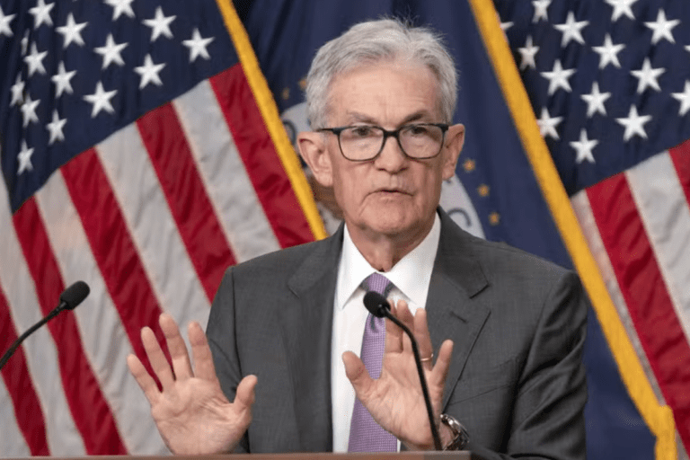 Fed mantém juros entre 4,25% e 4,5% nesta quarta (19)