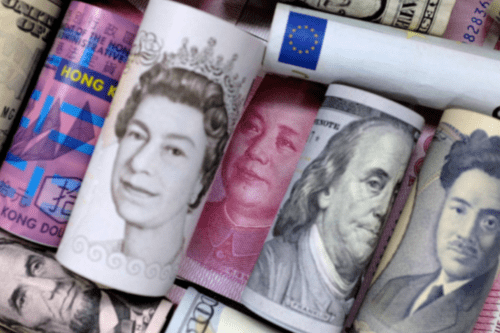 Guerra comercial impacta o mercado: dólar enfraquece e peso mexicano desvaloriza