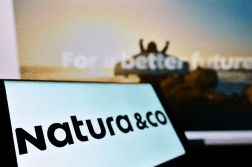 Natura &Co convoca AGOE para votar incorporação da Natura Cosméticos