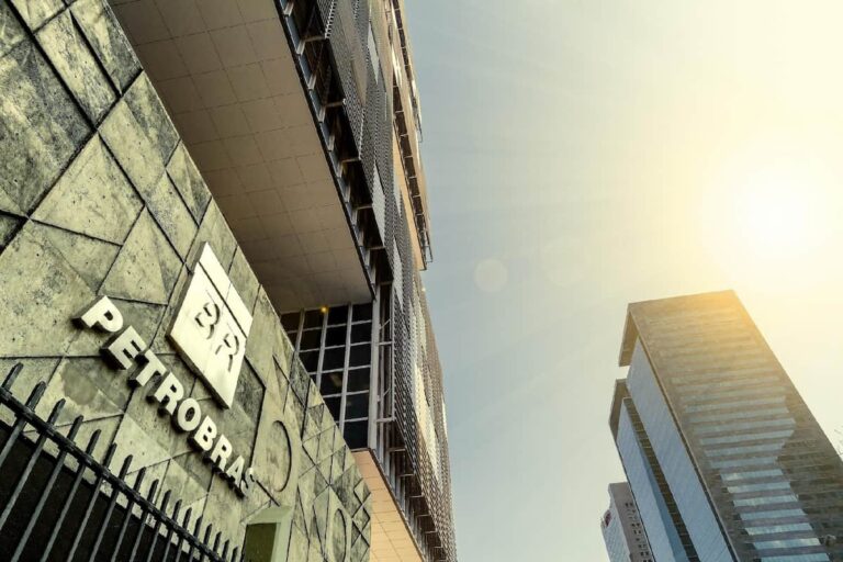 Fachada da Petrobras, uma das empresas que mais pagam dividendos do mundo.