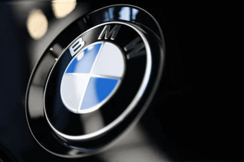 BMW avalia ampliar produção nos EUA em até 80 mil veículos para contornar tensões comerciais