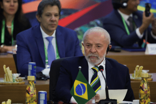 Governo Lula Projeta Queda de 96% nas Despesas Não Obrigatórias Até 2029