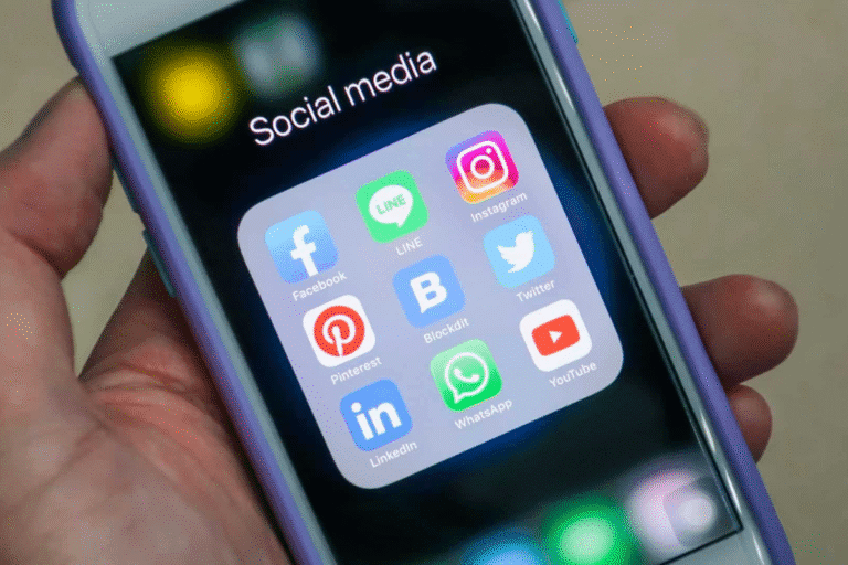 Decisão do STF sobre redes sociais deve aumentar judicialização da internet, alerta especialista