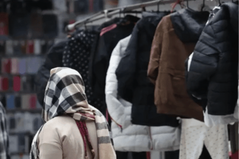 Frio Impulsiona Vendas no Varejo no Inverno e Indústria Têxtil se Prepara para Retomada